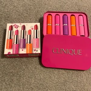 Set of 5 Clinique lipsticks, full sized, new